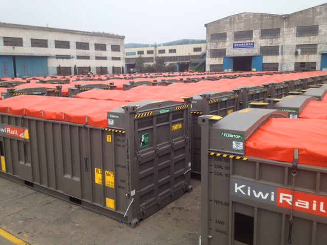 Hook-Bin-and-Container-Covers